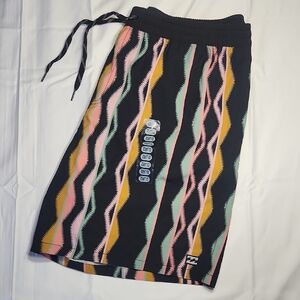 Billabong Board Shorts XXL Multicolor Zigzag Surf Swim Trunks – NWOT